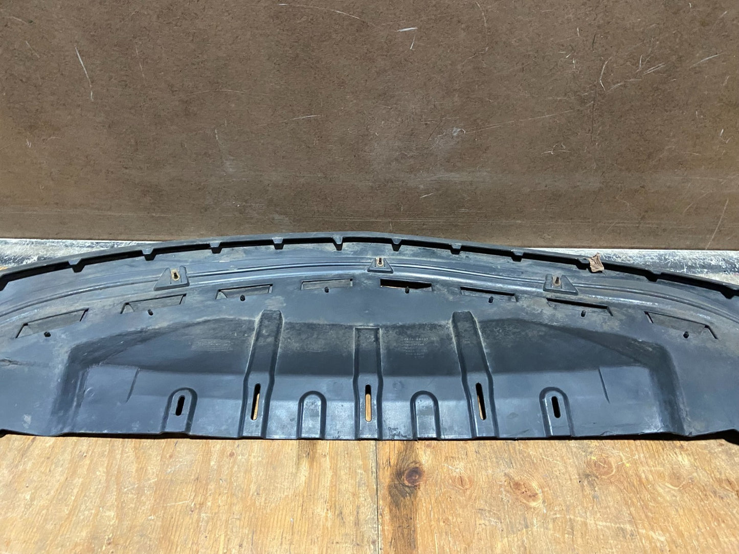 2013-2016 Lincoln MKS Front Bumper Lower Valance Panel da5317f775-aaw Z3363 PS8