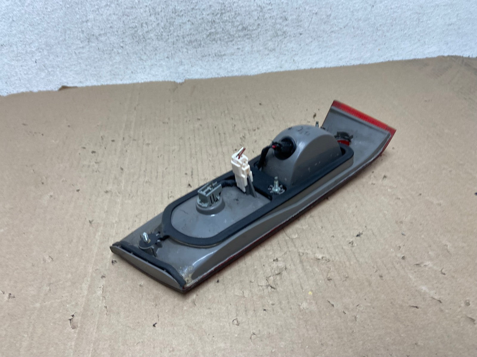 1997 1998 1999 Toyota Camry Tail Light Inner Right Passenger AG6931 LK5