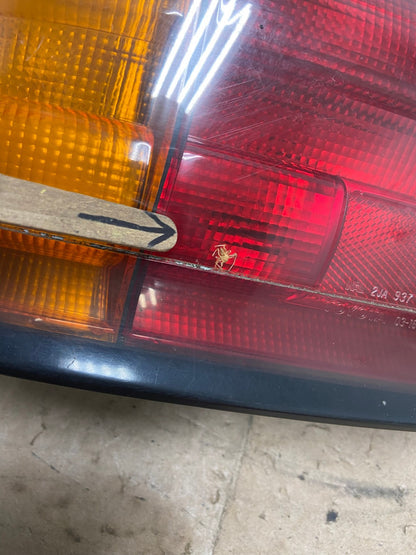 1992 1993 1994 Toyota Camry Left Driver LH Side Tail Light AG5666 LK4