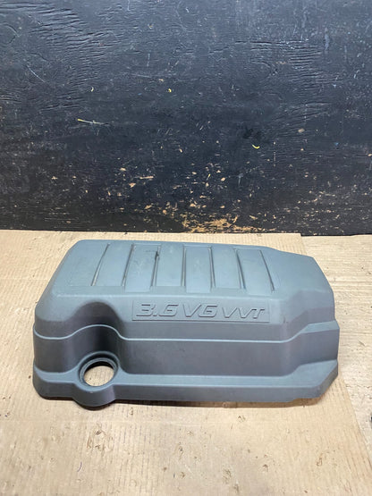 2007 to 2008 GMC Acadia 3.6L VVT Engine Cover Shield W5817 DG1