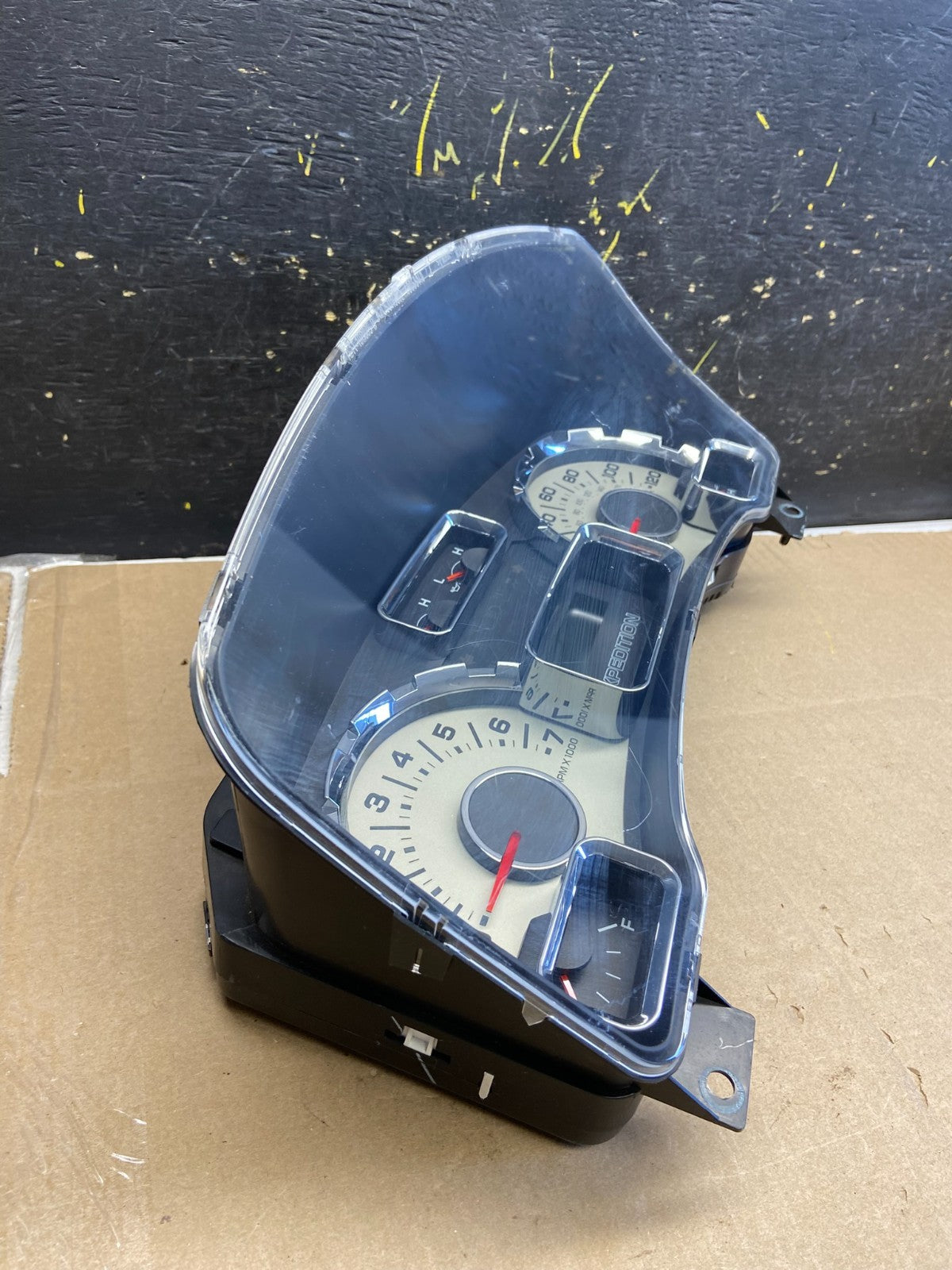 2007 2008 Ford  Expedition Speedometer Cluster Gauge 7l1t-10849-rb AB1860 DG1