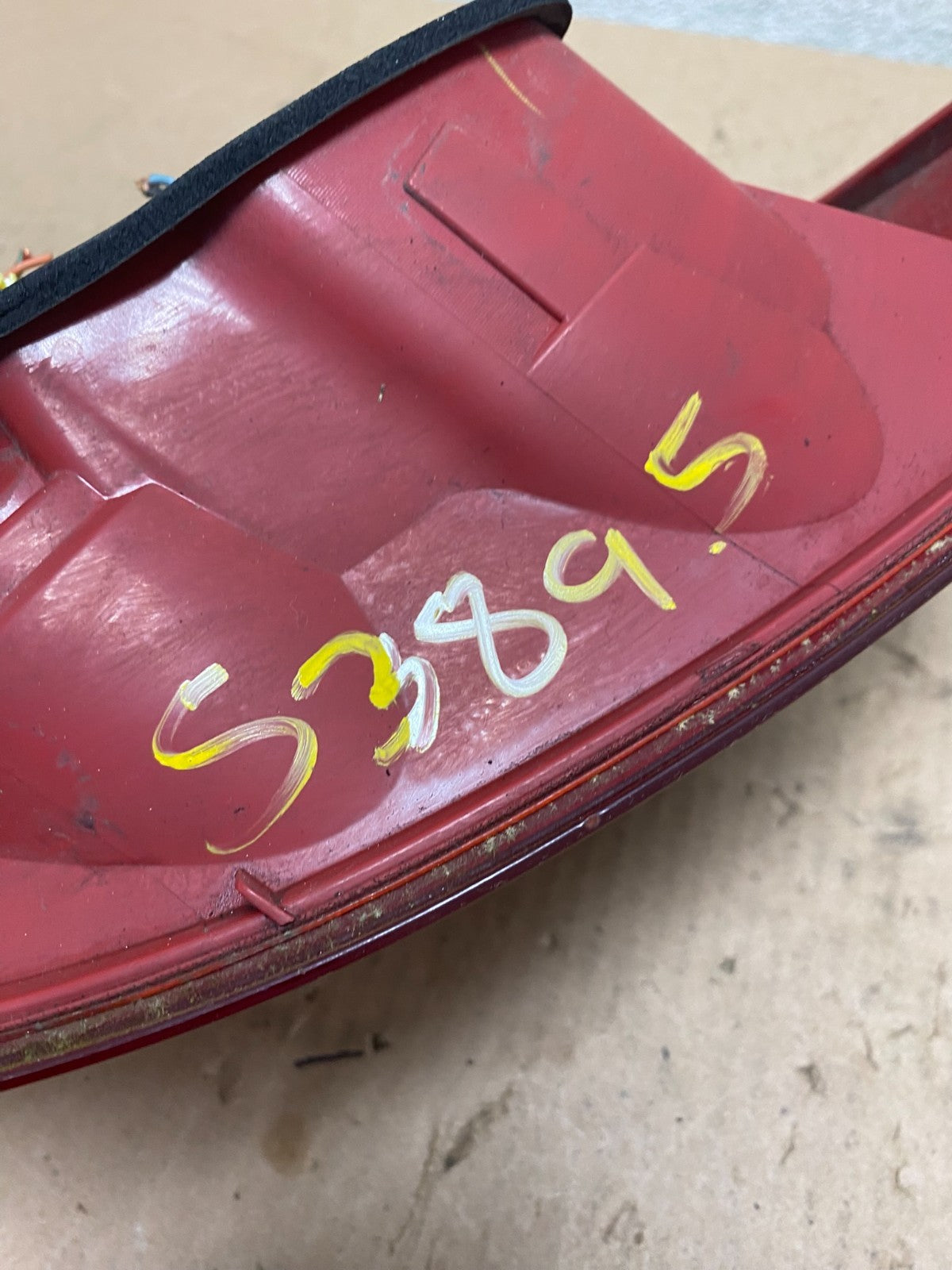 2004 2005 2006 Mazda 3 Sedan Right Passenger RH Side Tail Light S3895 DW6