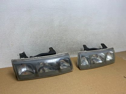2002 2003 2004 Saturn Vue Left+Right Set Side Headlights AI2580 DW2