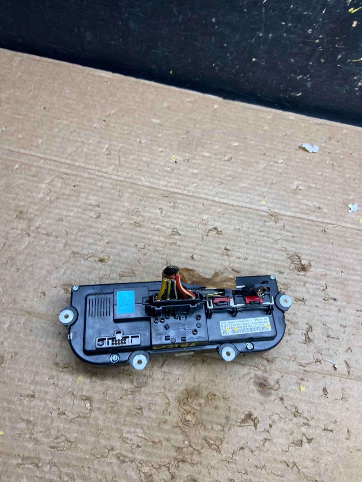 2009 - 2011 Volkswagen CC Center Climate Control Panel AC Heater W3186 DG3