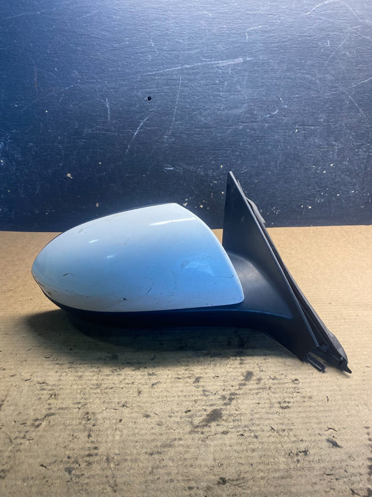 2009 to 2013 Mazda 6 Right Passenger Side View Door Mirror Oem AA0843 MS0