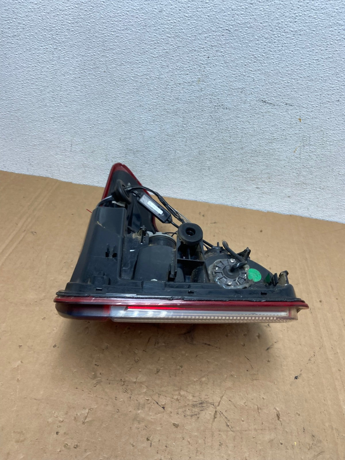 2020 2021 2022 2023 Ford Explorer Left Driver Lh Side Tail light AD3208 LK5