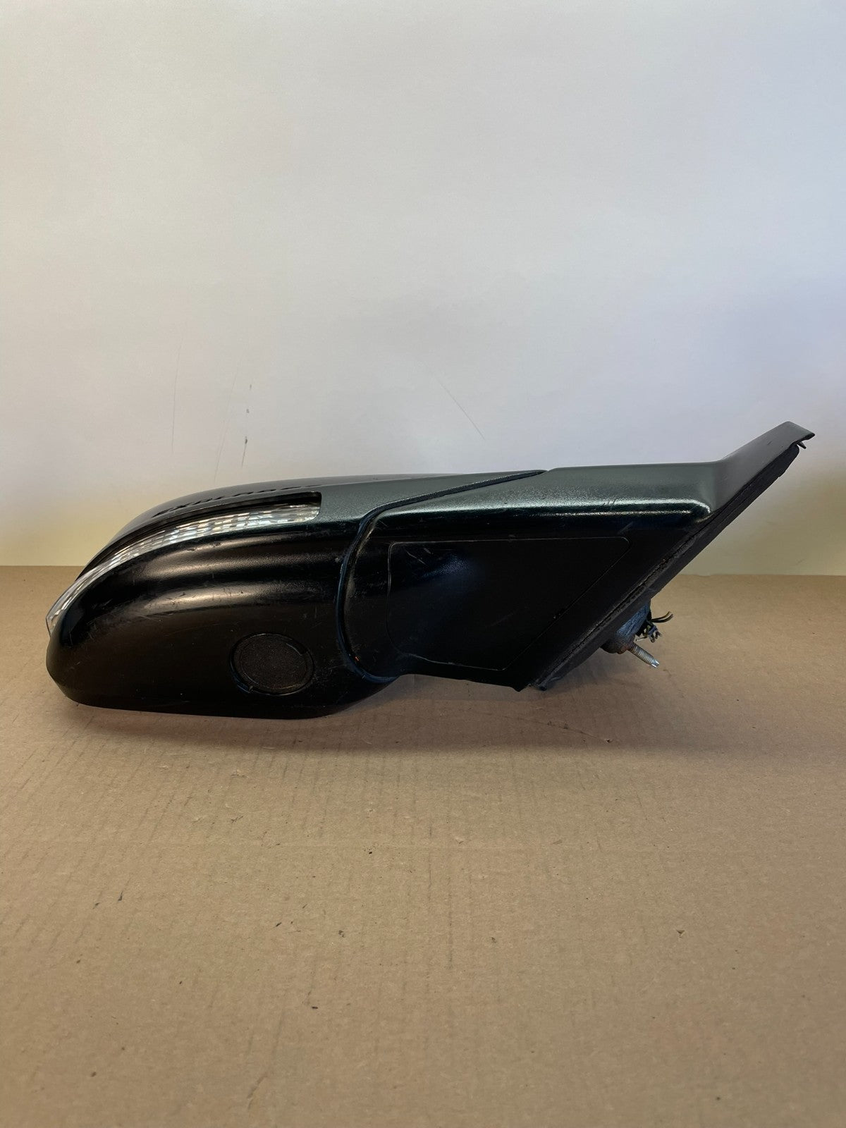 2011 to 2015 Ford Explorer Right Passenger View Door Mirror ah0432 DG3