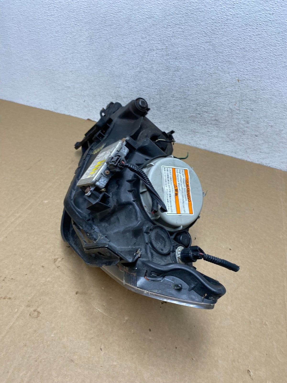 2004 to 2006 Acura TSX Right Passenger RH Side Xenon HID Headlight AF9946 DW6
