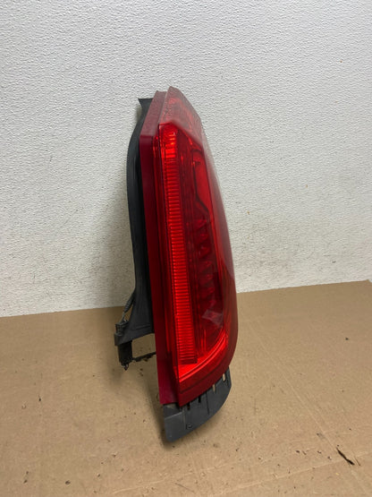 2013 to 2017 Cadillac XTS Right Passenger RH Tail Light AE5964 DW2