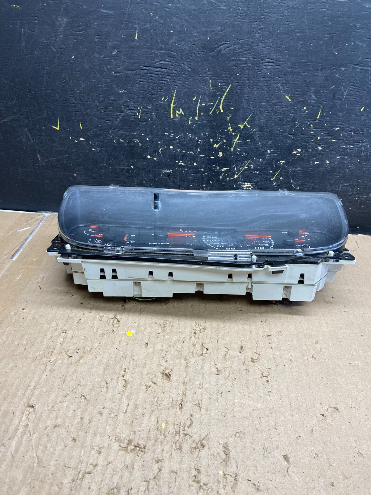 2003 to 2004 Ford F250 F350 Speedometer Cluster Gauge ab5574 DG4