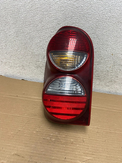 2005 2006 2007 Jeep Liberty Left Driver Lh Side Tail Light AG8887 DW0