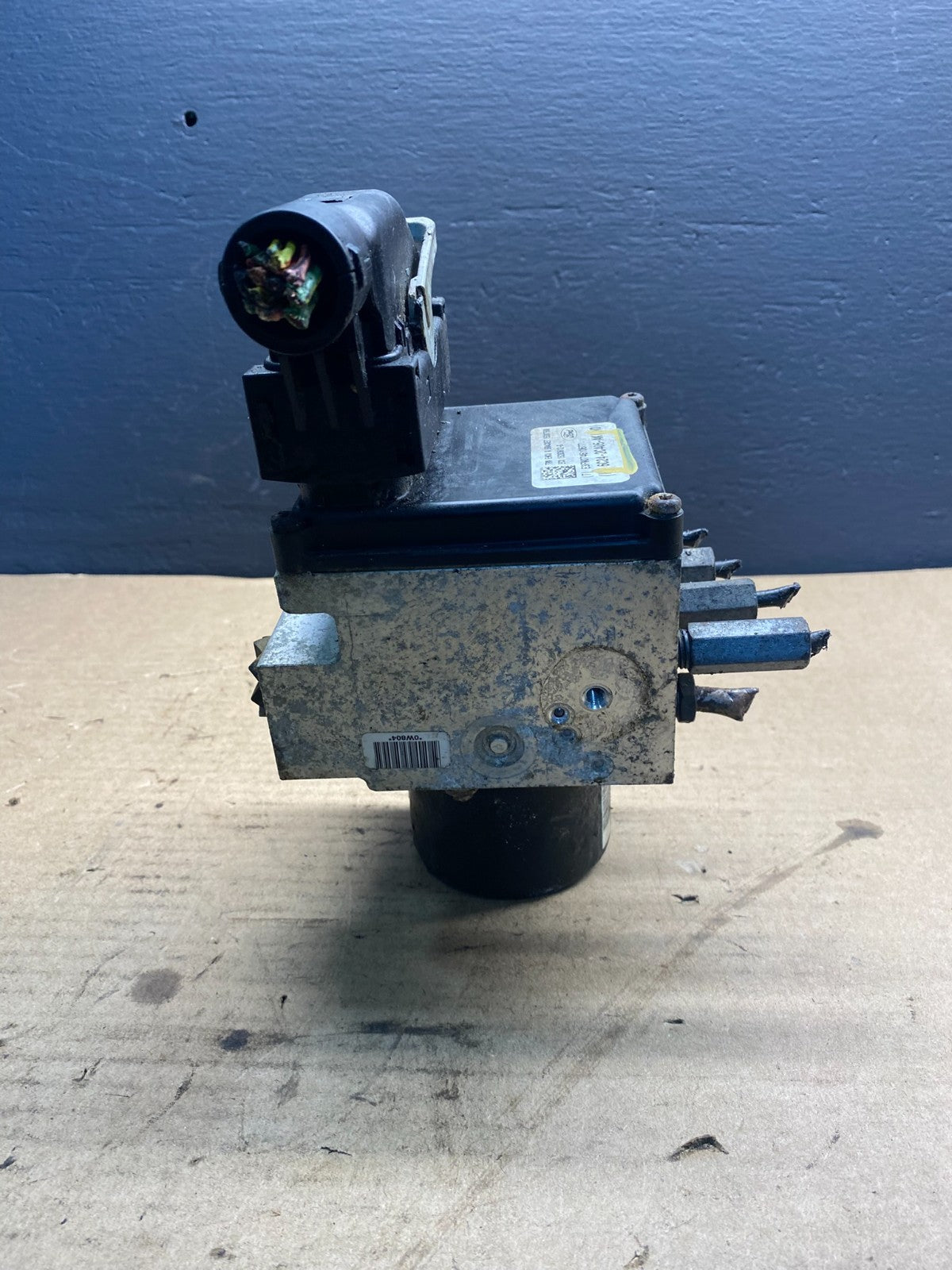 2006 2007 Ford E250 E350 Anti-Lock ABS Antilock Brake Pump ab7214 DG4