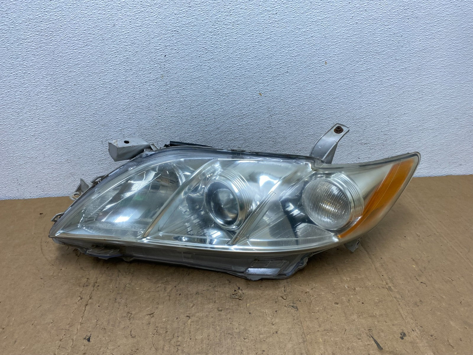 2007 2008 2009 Toyota Camry Halogen Left Driver LH Side Headlight AD0651 DW0