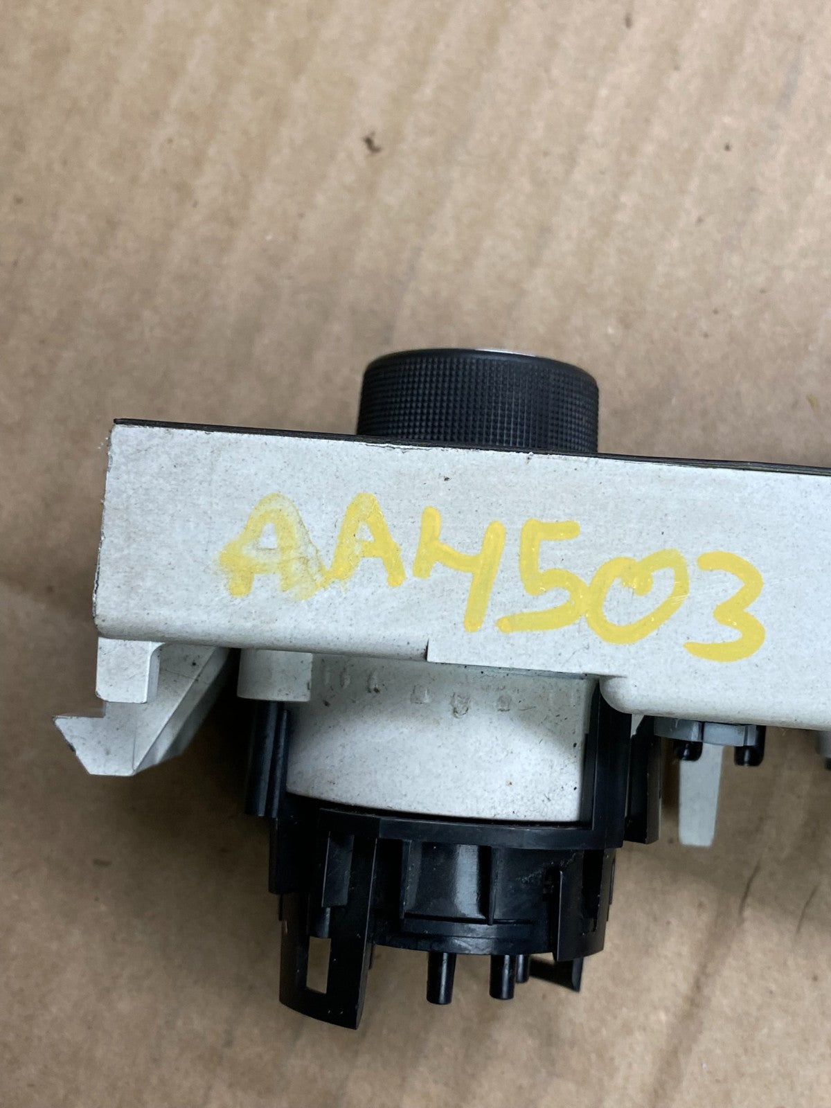 2008-2010 Chevrolet Express 1500 2500 3500 Climate Control Panel OEM aa4503 DG6