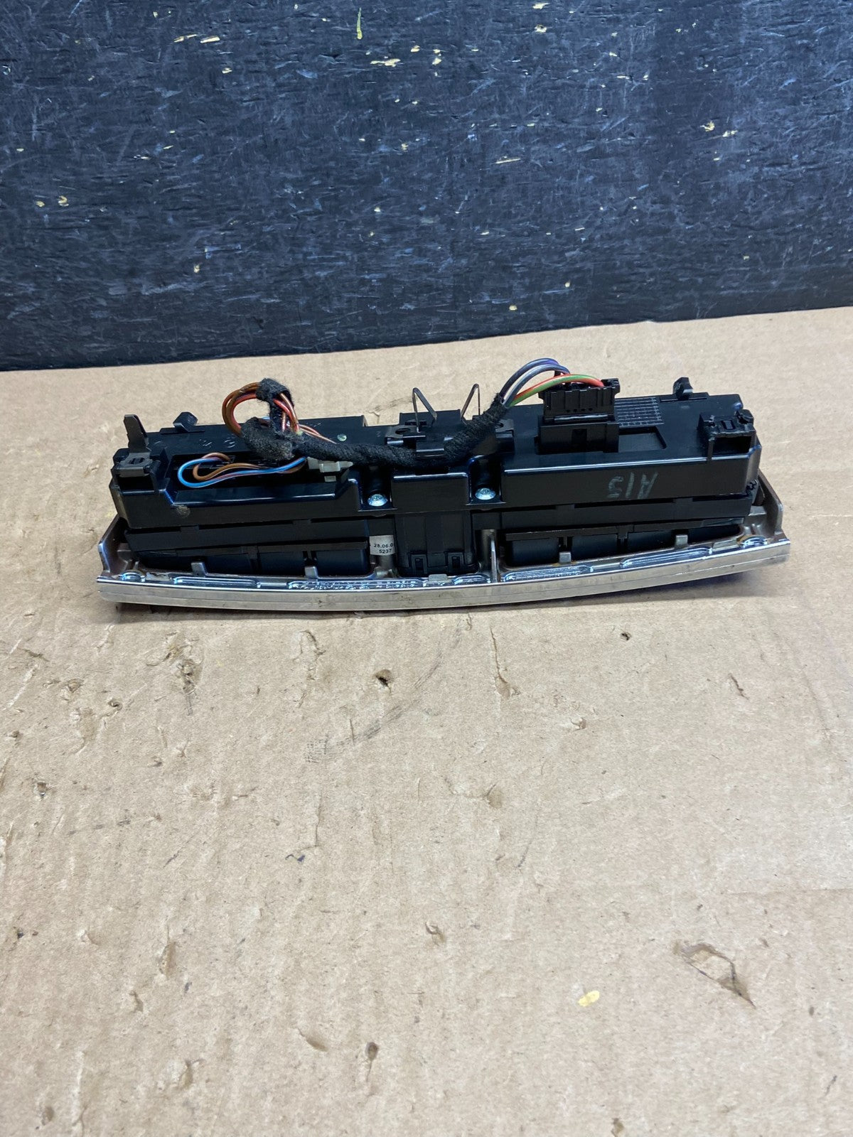 2005-2009 Mercedes W209 CLK350 CLK550 Door Lock ESP Hazard Control AI3158 DG3