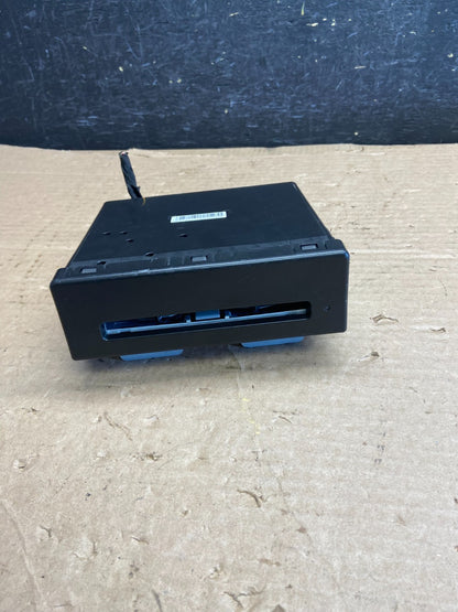 2014-2015 GMC Sierra Chevrolet Silverado 1500 Remote CD Audio Player af2620 DG0
