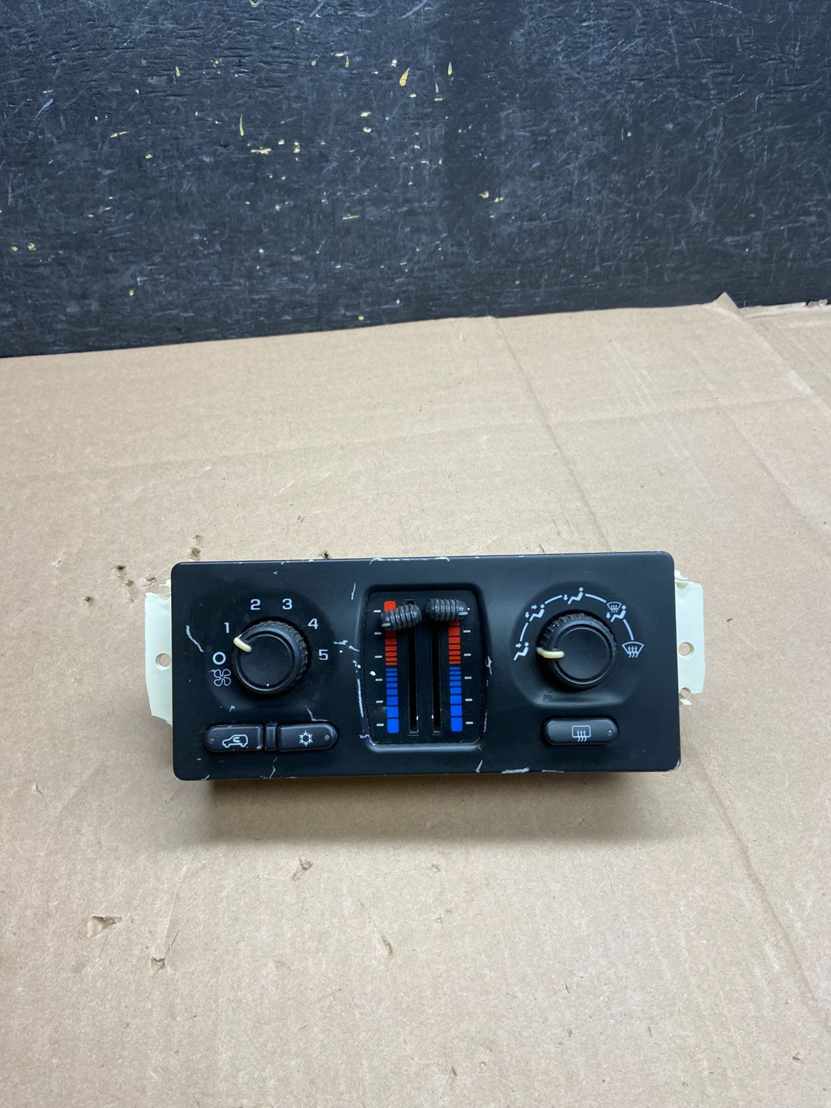 2003 to 2006 Chevrolet Silverado HVAC Heater Climate Control Module AI3175 DG0