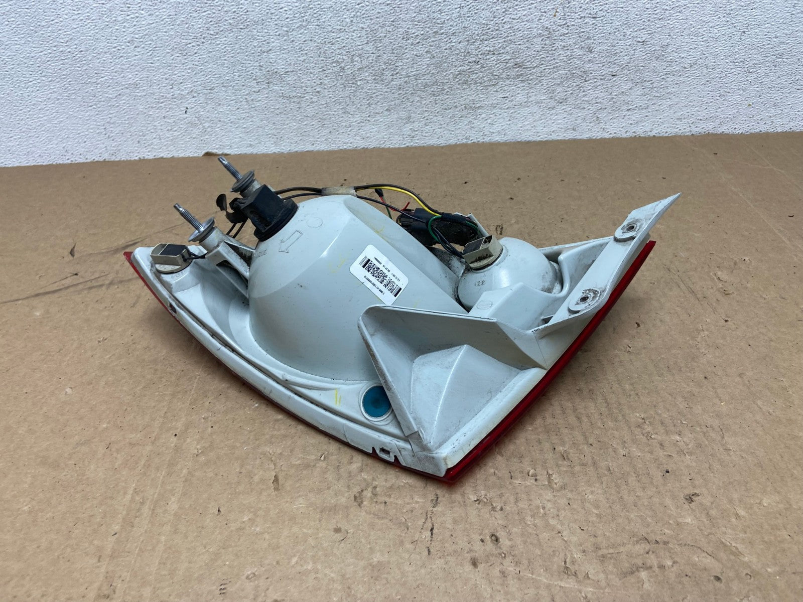 2005-2010 Chevrolet Cobalt Sedan Left Driver Side Tail Light AG1059 LK5