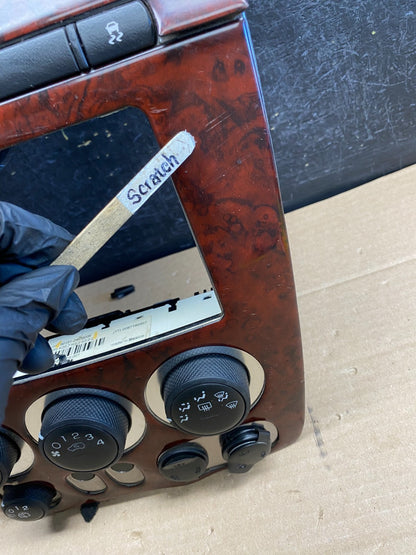 2006 to 2010 Hummer H3 Center Cosnole A/C Climate Control Radio Bezel AG5220 DG3