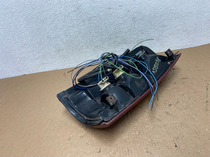 1999-2002 Chevrolet Silverado 1500 Right Passenger Side Tail Light AD8058 LK6