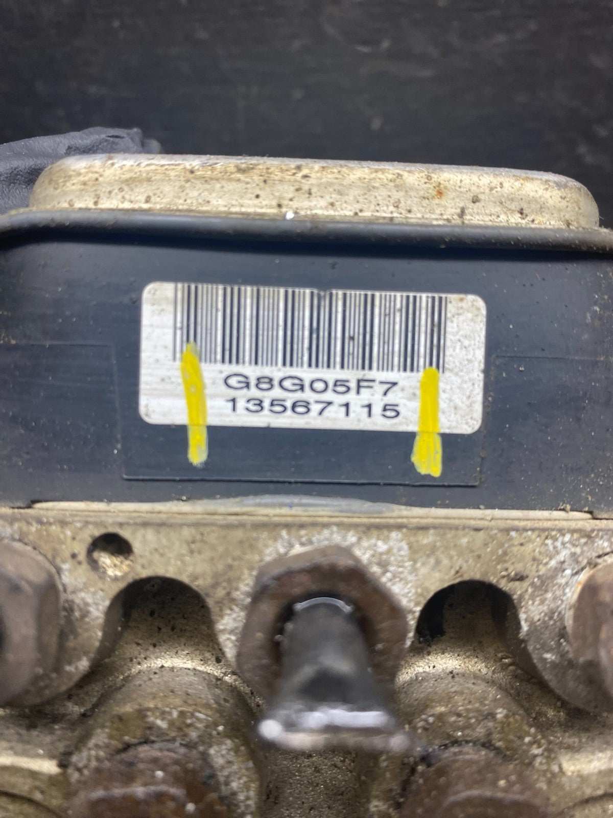 2004-2006 Chevrolet Express ABS Pump Control 13567115 Module q1426 DG6