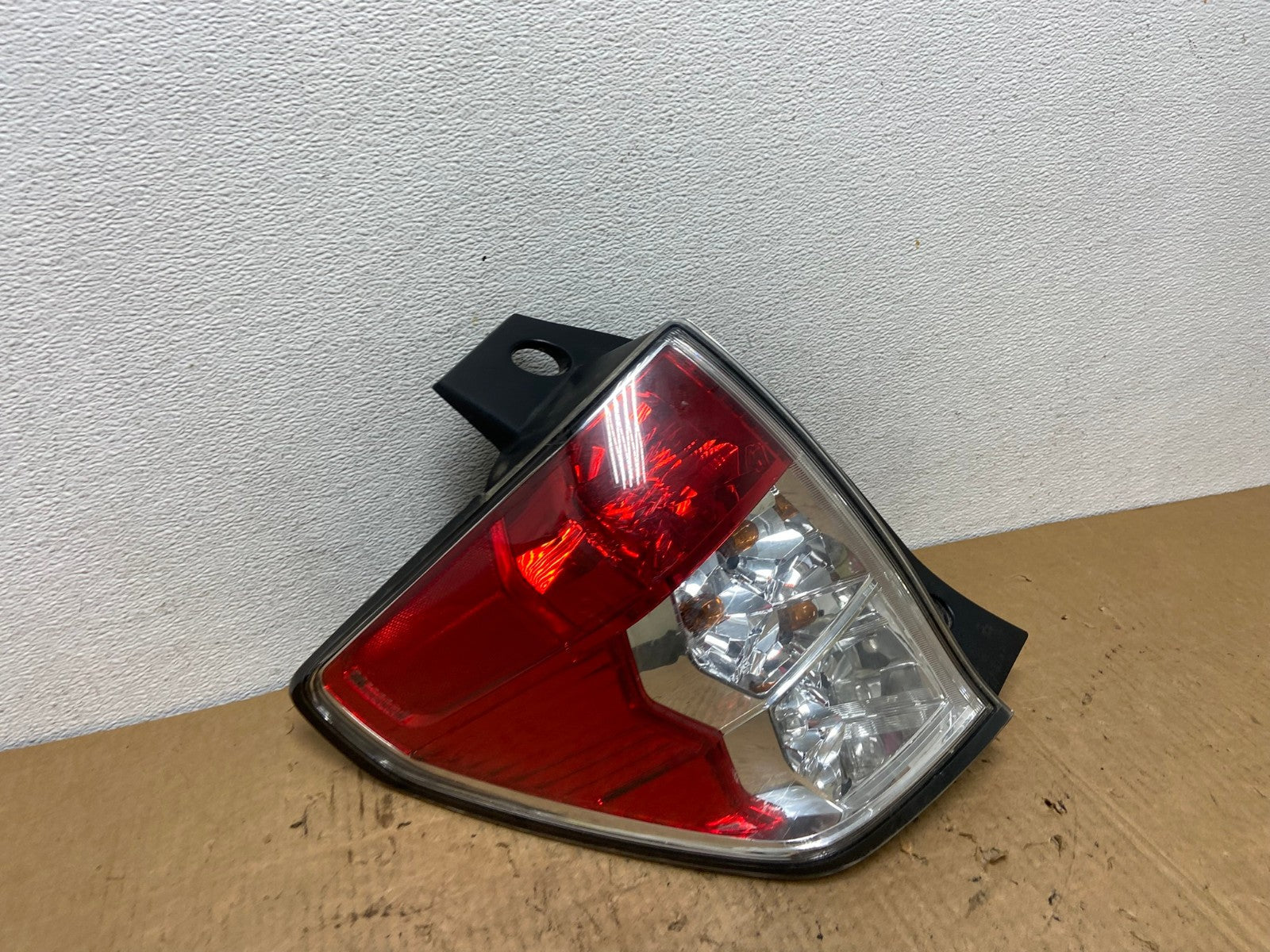 2009 - 2013 Subaru Forester Left Driver Lh Side Tail Light AC8306 LK2
