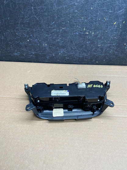 2015-2017 Nissan Sentra Climate Control Unit Heater Ac Temperature AF6563 DG4