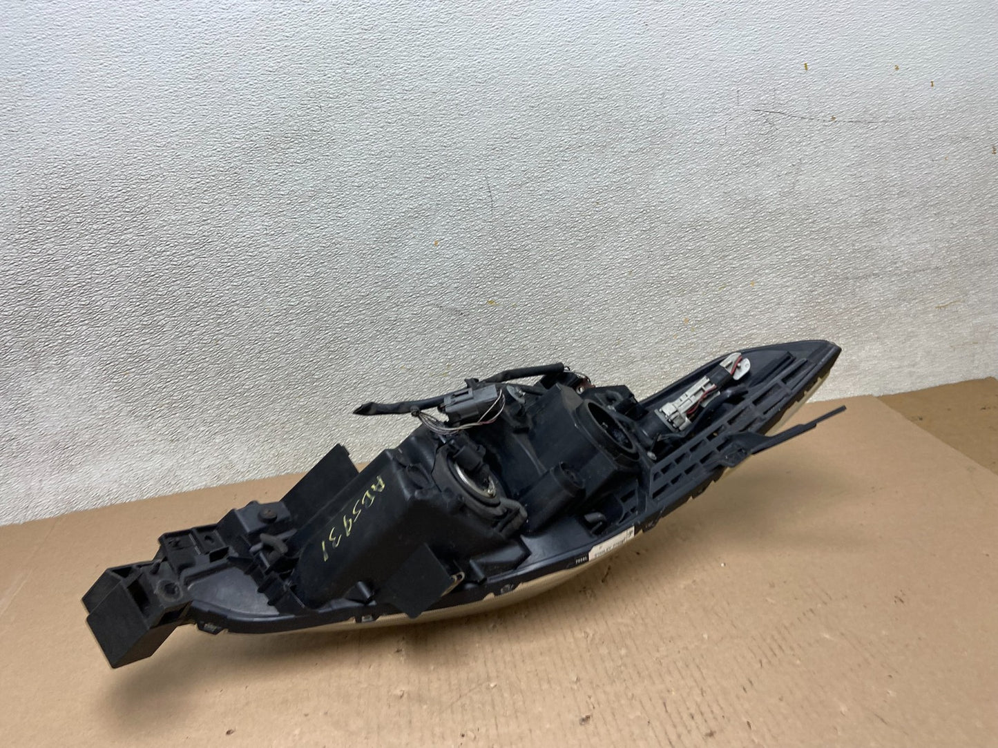 2008 2009 2010 Mazda 5 Left Driver LH Side Headlight Halogen AB5931 DW5