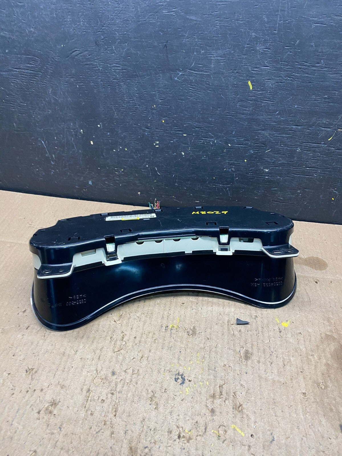 2002 to 2005 Chevrolet Trailblazer Speedometer Cluster Gauge M8029 PS5