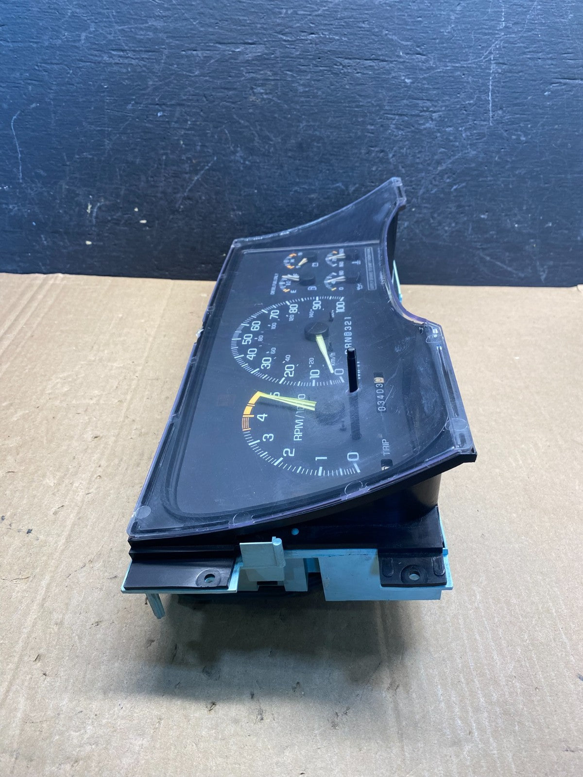 1995-1999 Silverado/Sierra/Yukon/Tahoe Speedometer Instrument Cluster AE7583 DG1