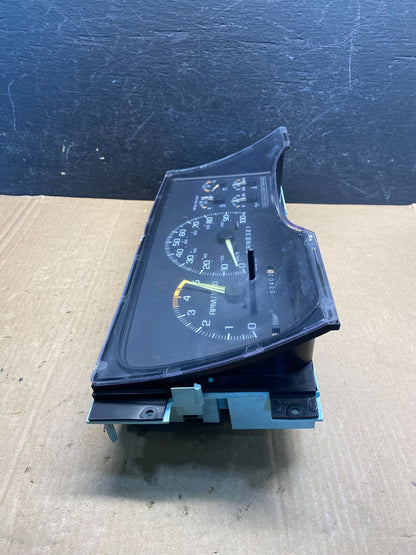 1995-1999 Silverado/Sierra/Yukon/Tahoe Speedometer Instrument Cluster AE7583 DG1
