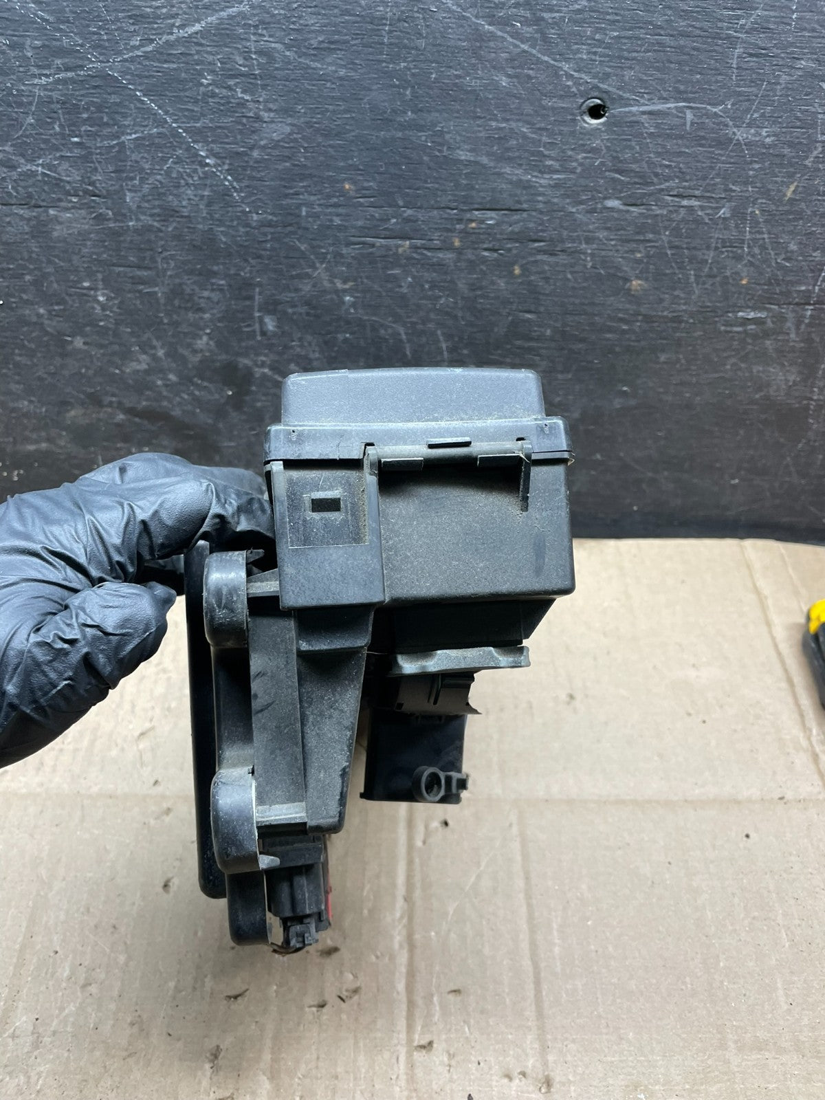 2007 Jeep Grand Cherokee Fuse Box BCM Body Control Module Oem R3933 DG1