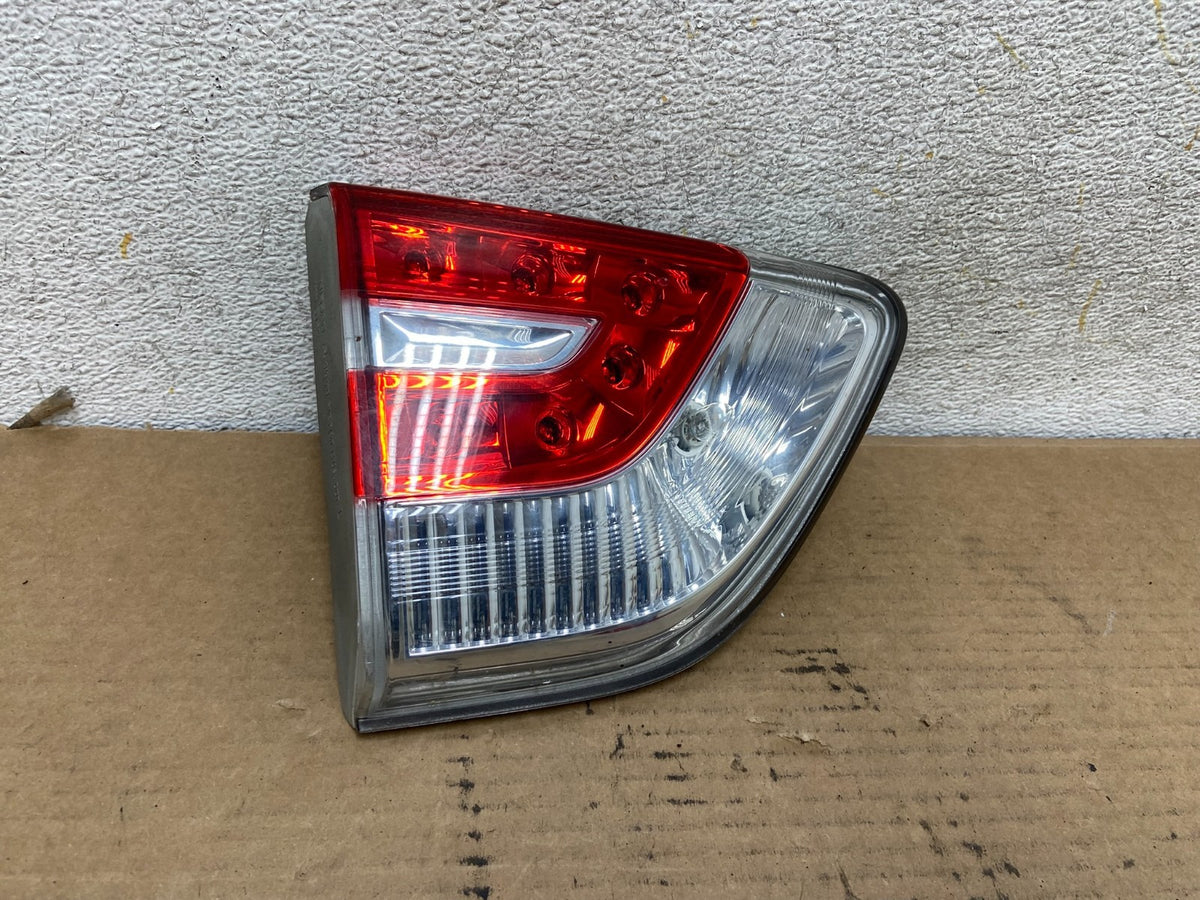 2014 to 2015 Nissan Pathfinder Hybrid Left Driver LH Inner Tail Light AH4128 DG0