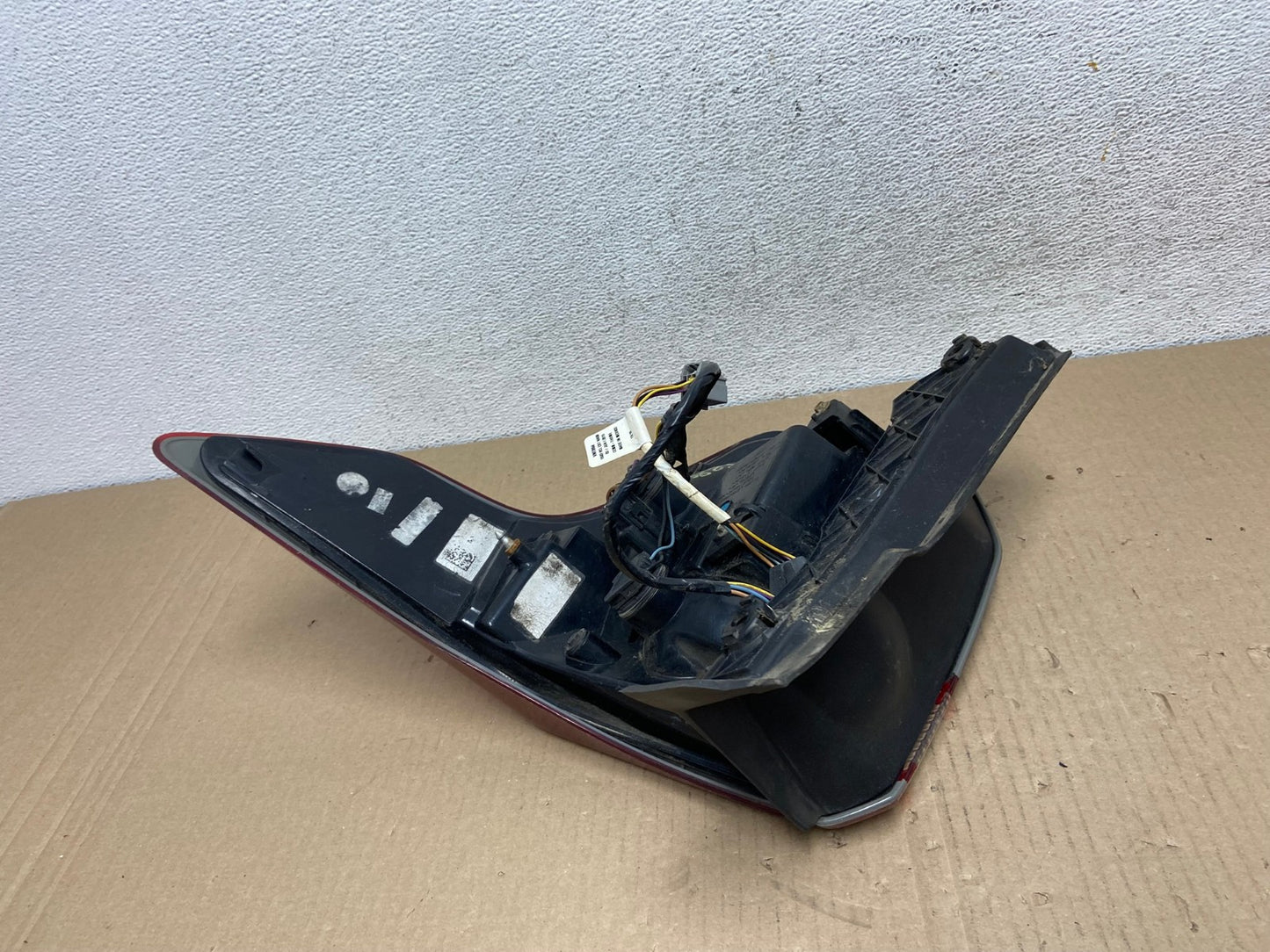2016 to 2019 Ford Explorer Left Driver Lh Side Tail light AE9528 LK4