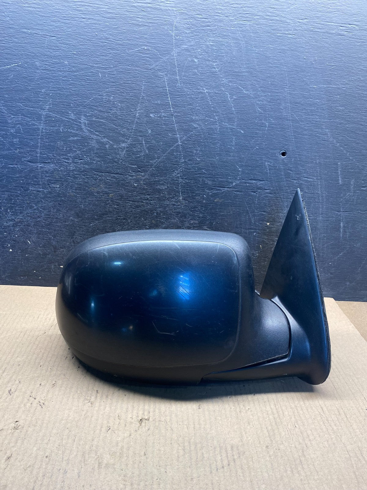 2003-2006 Chevrolet Tahoe Suburban Right Passenger Turn Door Mirror AH4535 DW0
