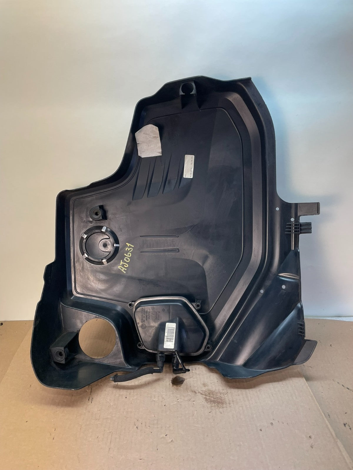 2012-2016 BMW 328I F30 Twin Power Turbo Engine Cover Trim 7636791 AJ0631 DG3