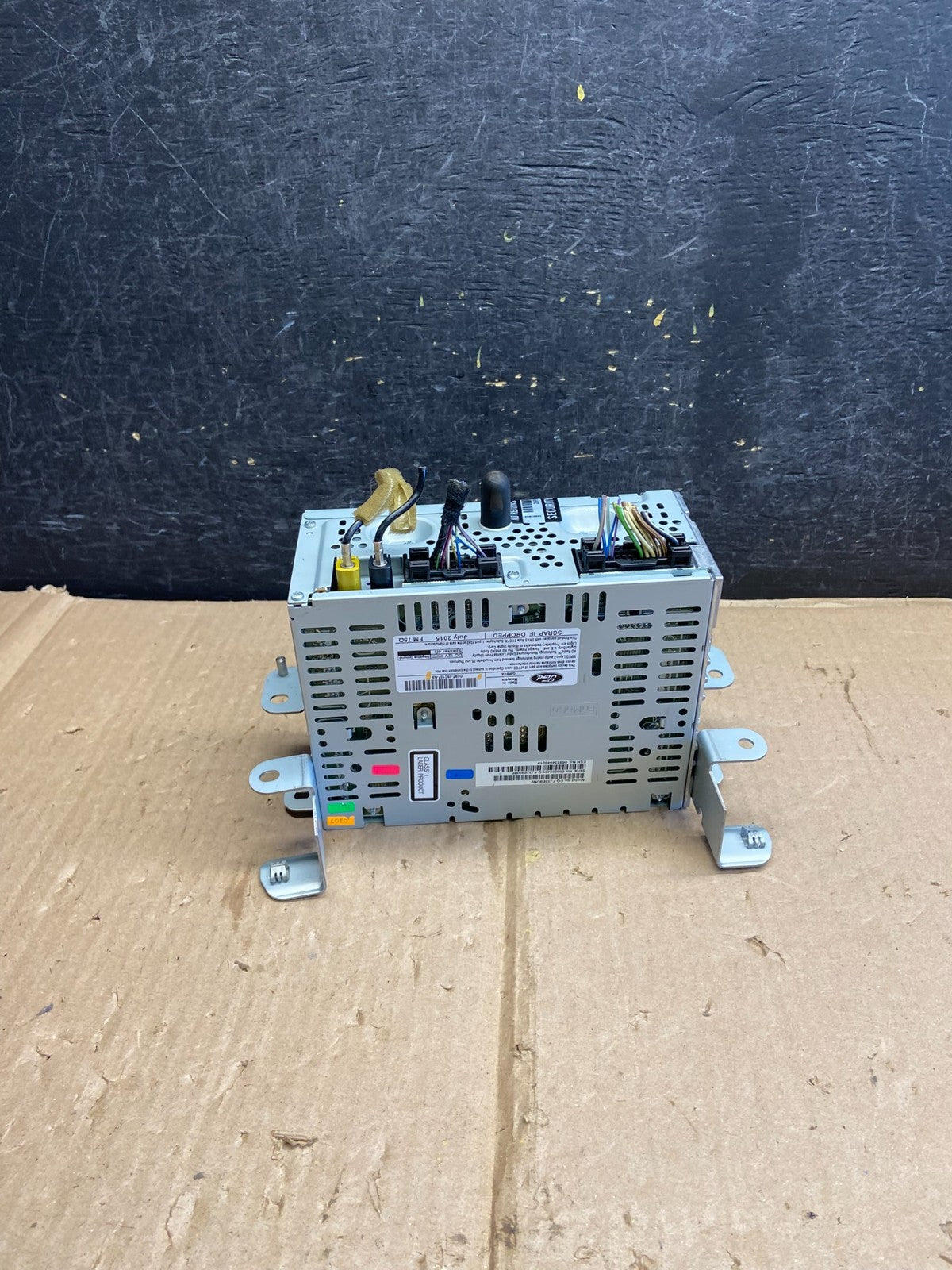 2015 Lincoln Mkt Am Fm Cd Player Radio Receiver ai2734 DG3