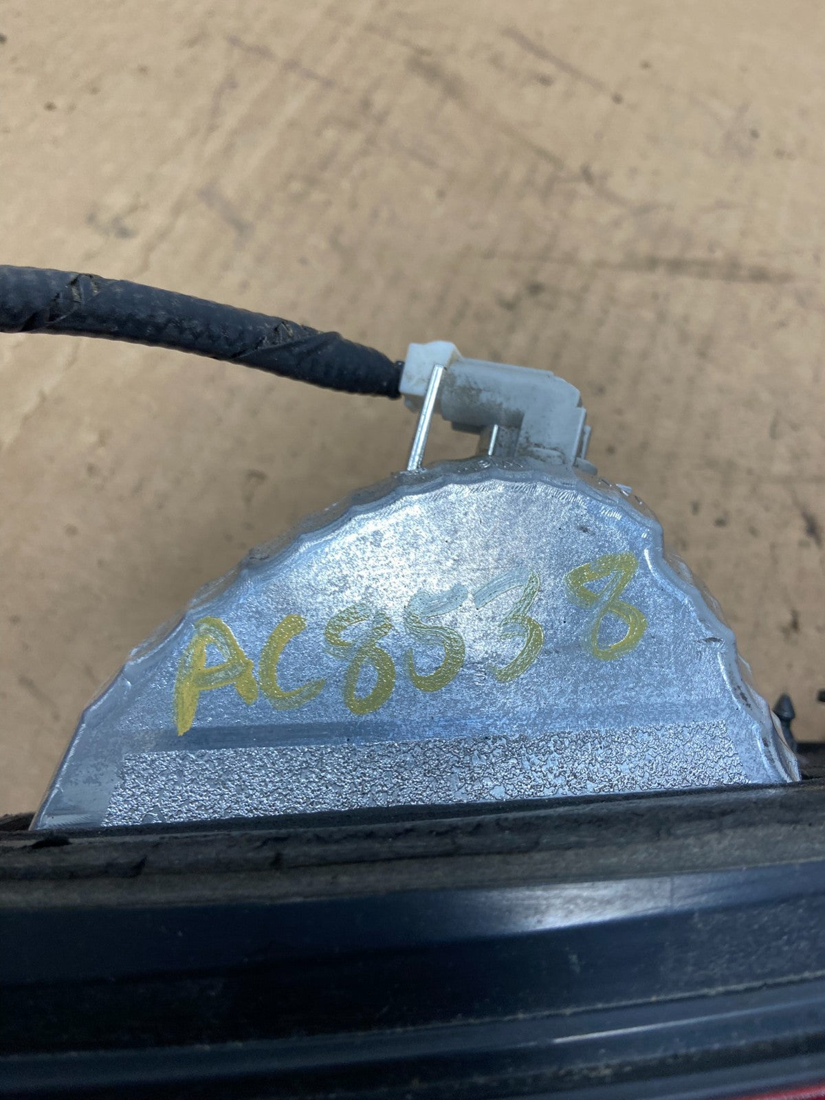 2014 2015 2016 Mazda 3 Right Passenger Rh Side Inner Tail Light AC8538 DW7