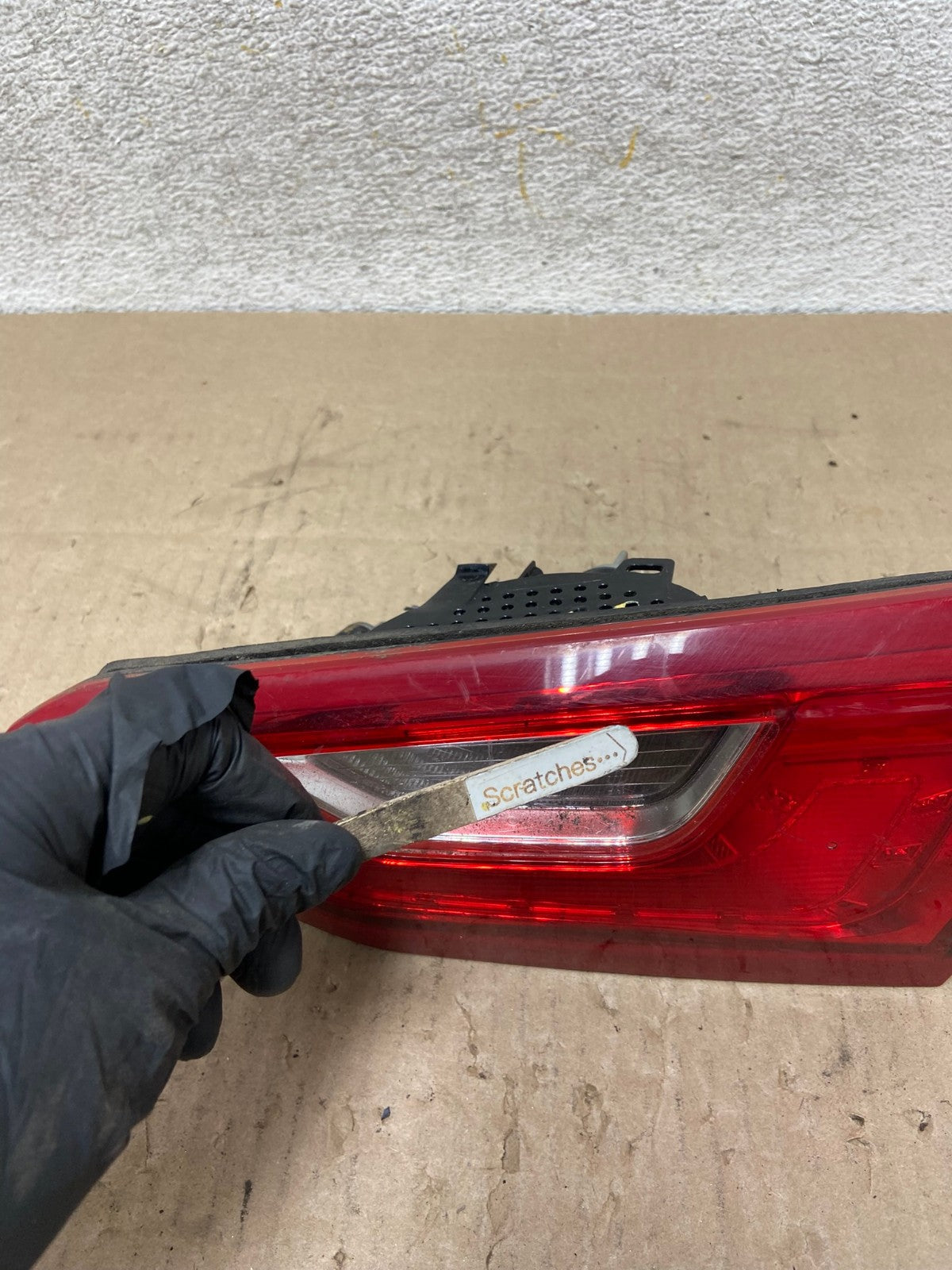 2016 - 2019 Chevrolet Malibu Right Passenger RH Inner Tail Light AI2290 LK1