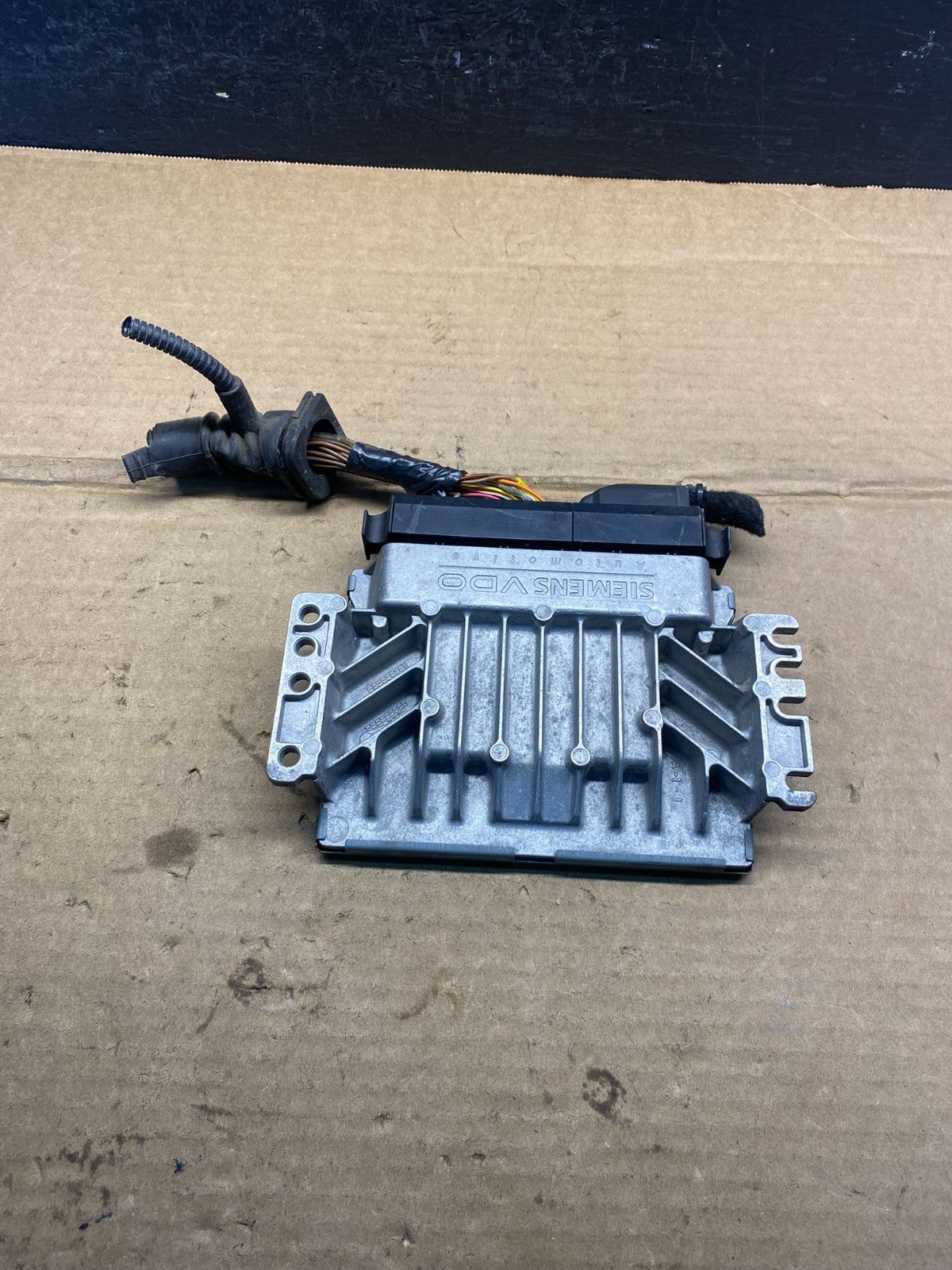 2002 to 2006 Mini Cooper 1.6L Engine Computer Ecu Pcm Ecm Pcu AD3500 DG1