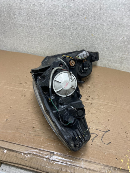 2013 - 2014 Subaru Legacy Outback Right Passenger Headlight AB1602 DW7