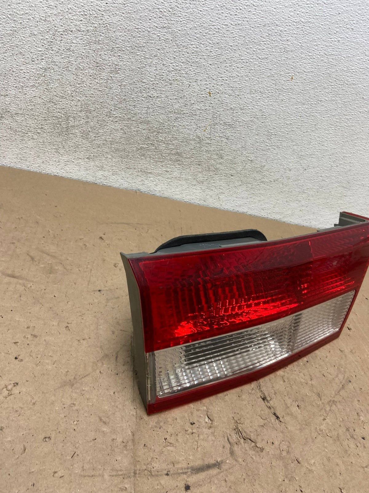 2003-2004 Honda Accord Sedan Left Driver LH Inner Tail Light AG5462 LK1