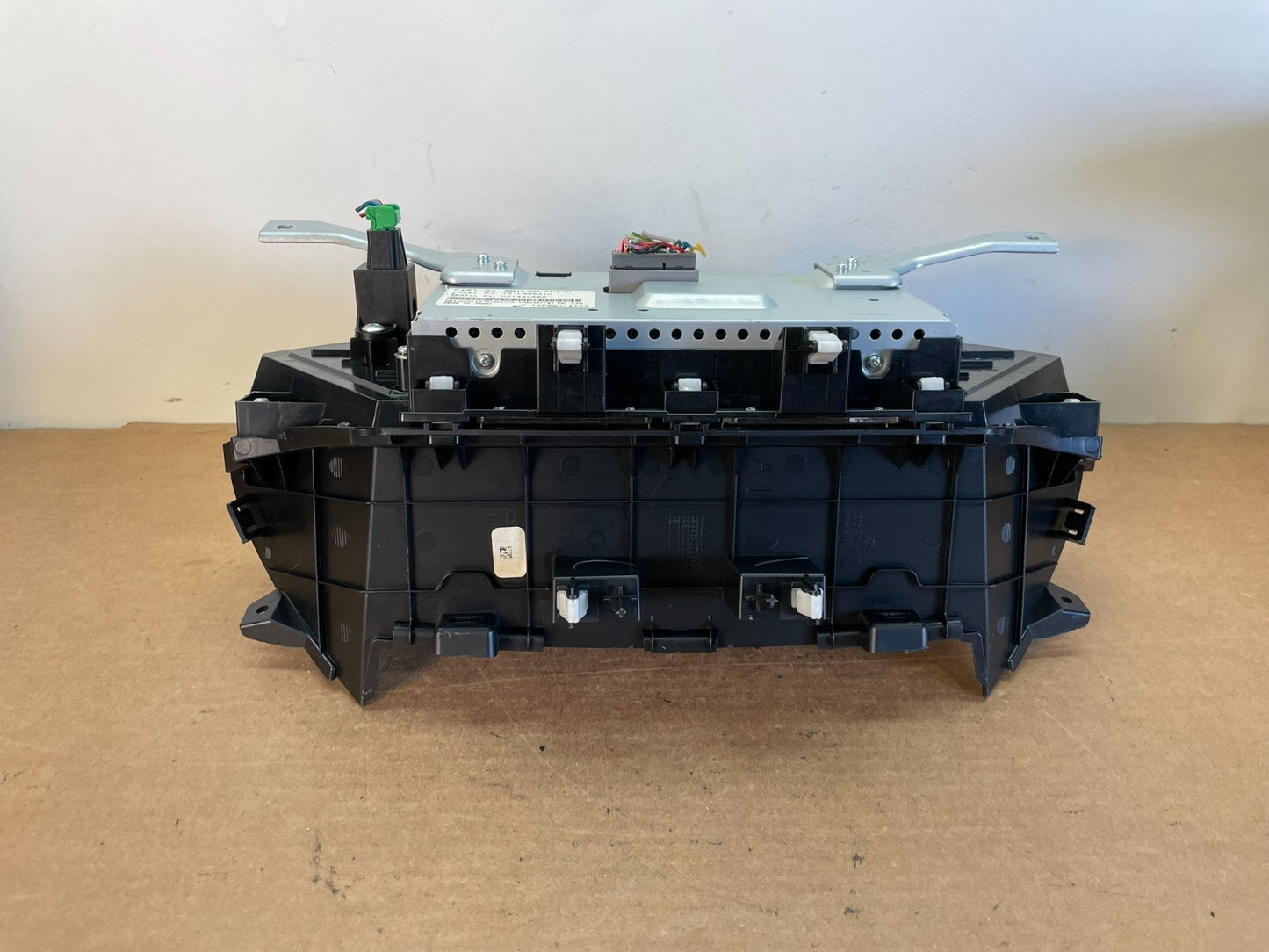 2009 to 2011 Honda Pilot Information Display Screen AG0762 DG6