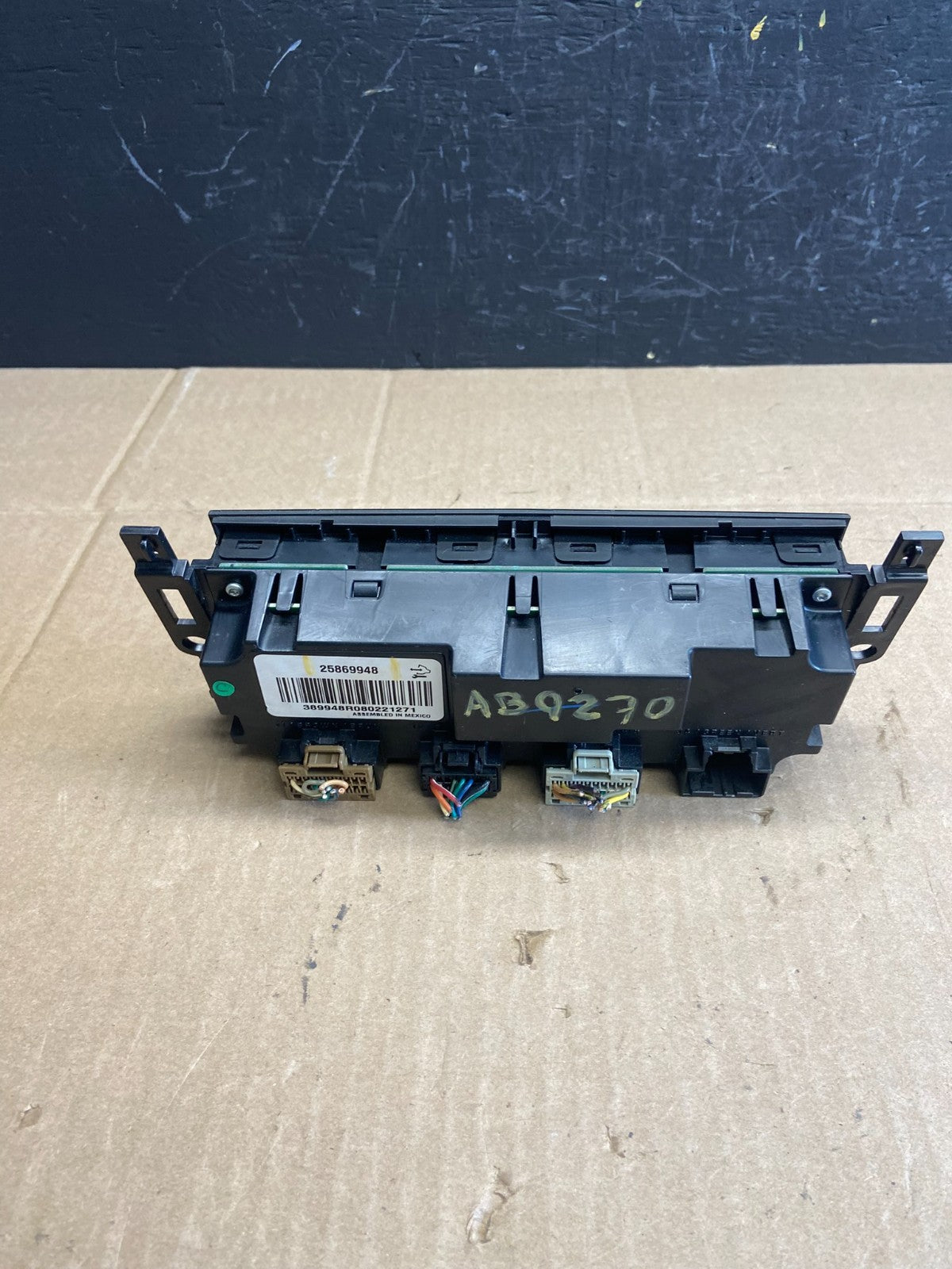 2007 to 2011 Cadillac Escalade AC Heater Climate Control Panel Oem AB9270 DG3