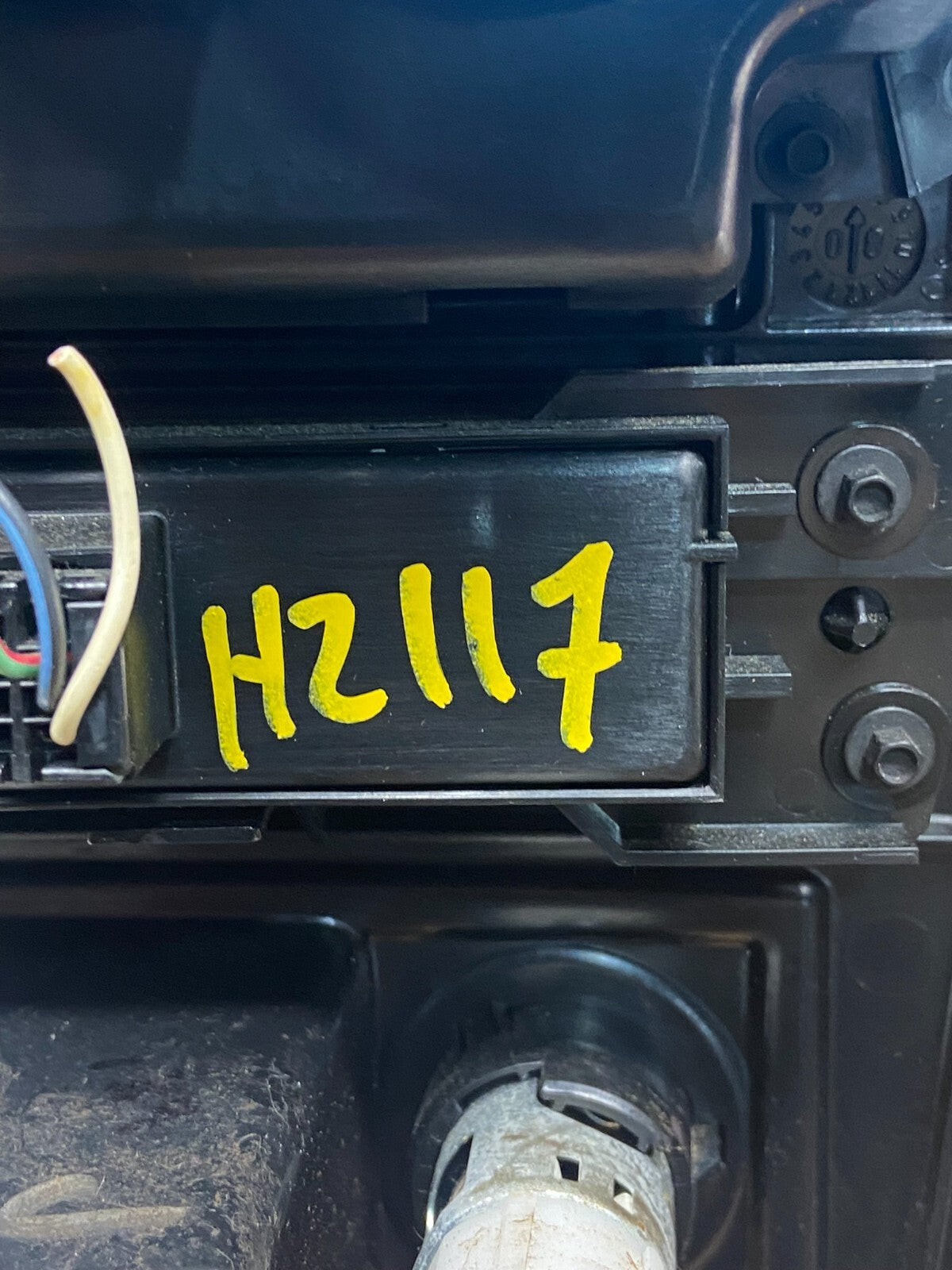 2008 to 2010 Jeep Grand Cherokee Center A/C Heater Climate Control H2117 PS7