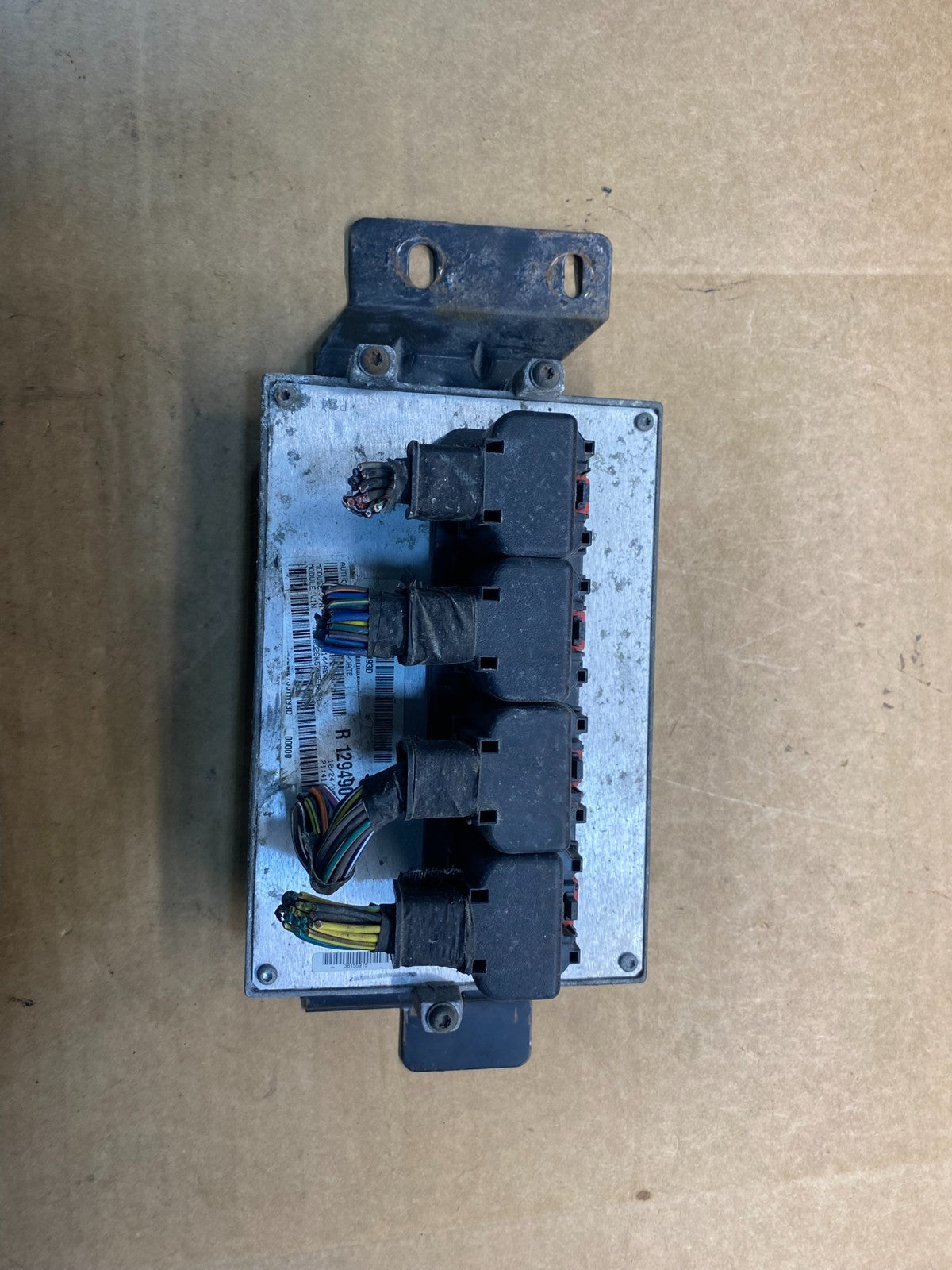 2007 Jeep Liberty Nitro 3.7L Engine Control Unit ECU ECM AD7477 DG0