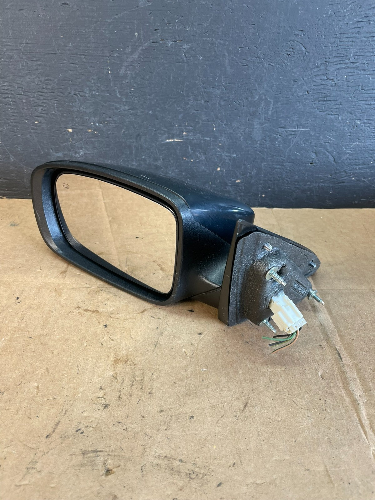 2013 to 2016 Dodge Dart Left Driver LH Door View Mirror AE1035 DG2