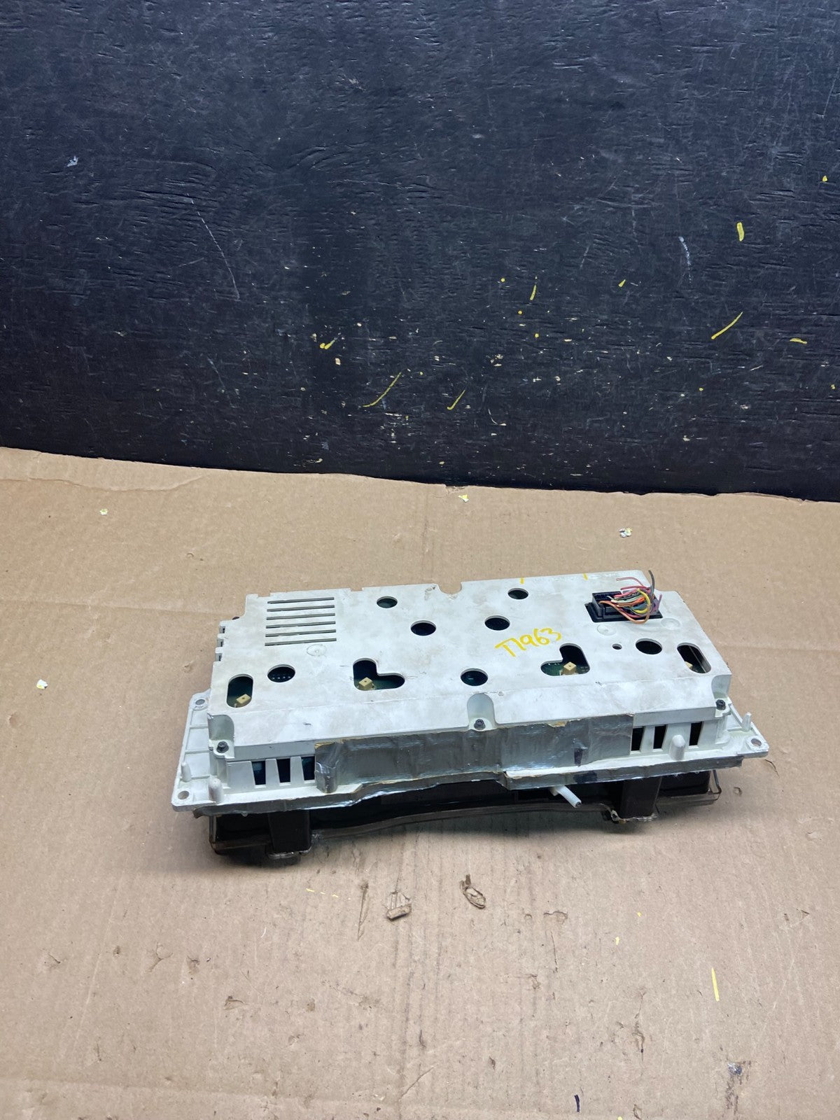 1998 to 2002 Lincoln Town Car Speedometer Gauge Cluster t1963 DG4