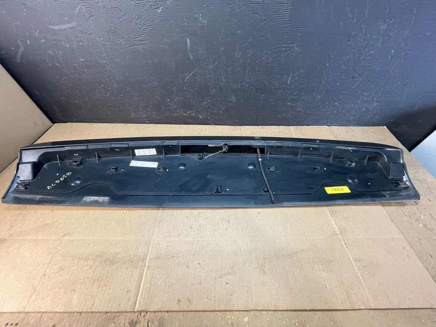 2011 to 2016 Chrysler Town & Country Rear Back Wing Spoiler AC5058 DG6