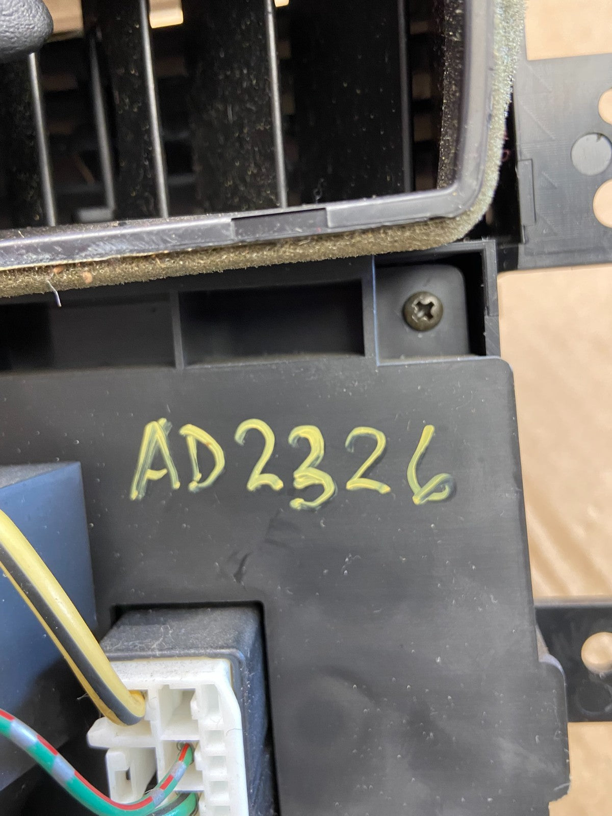 2004-2005 Toyota Sienna AC Climate Heater Temperature Control Air Vent AD2326 DG6